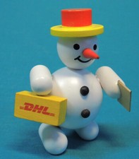 Schneemann mit Brief und DHL - Paket, Holz, Briefbote, Paketbote, Post # 15166