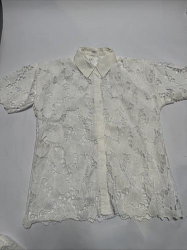 Chouchou Women’s Beautiful Cream Floral Lace Short Set Bohemian Collared Buttons - Picture 2 of 24