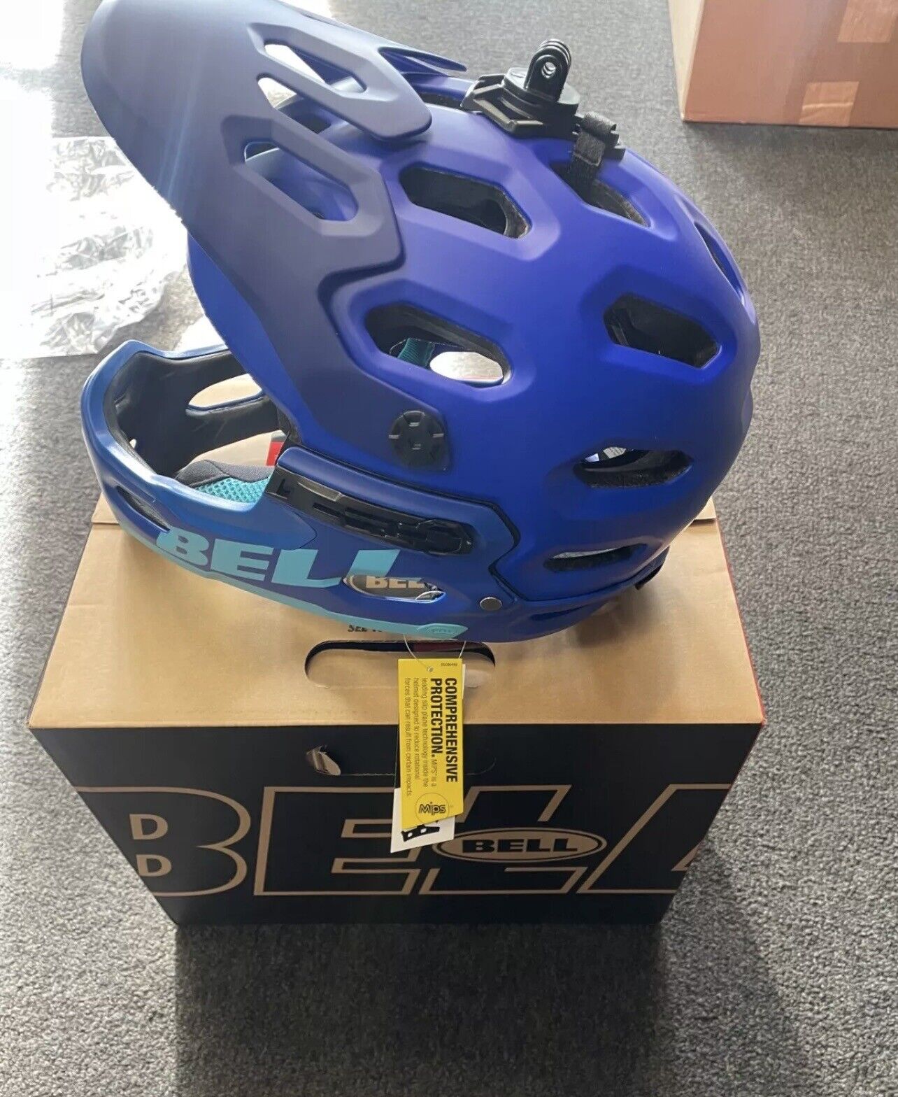 Bell Super 3R Mips Matte Blues Mountain Bike Helmet Large NWT