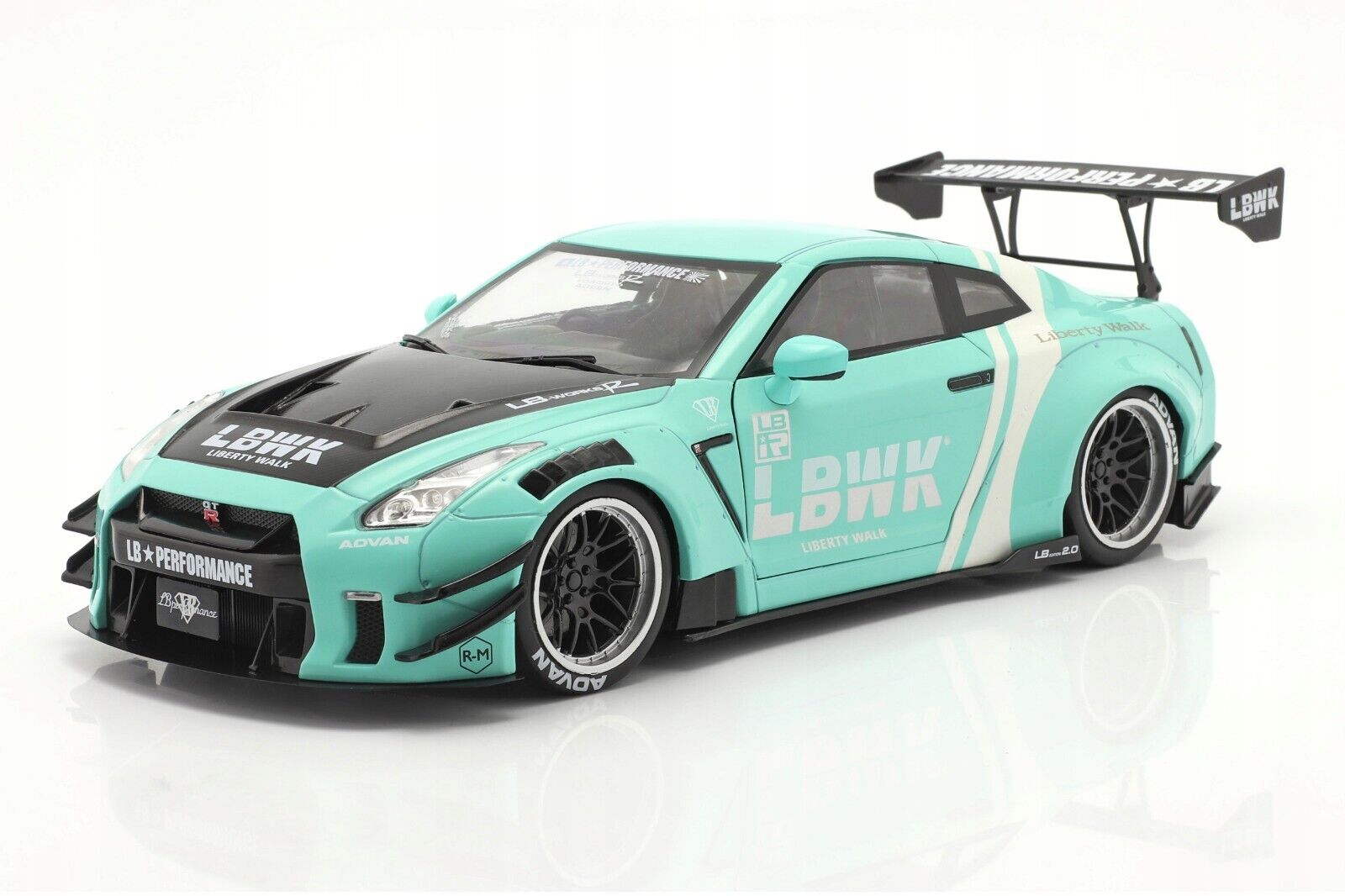 Nissan GT-R (R35) Type 2 LB Works 2020 Solido 1:18