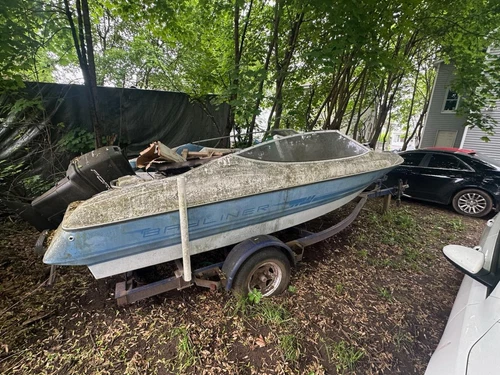2020 Bayliner 17' Boat w/ Bill of Sale & Trailer