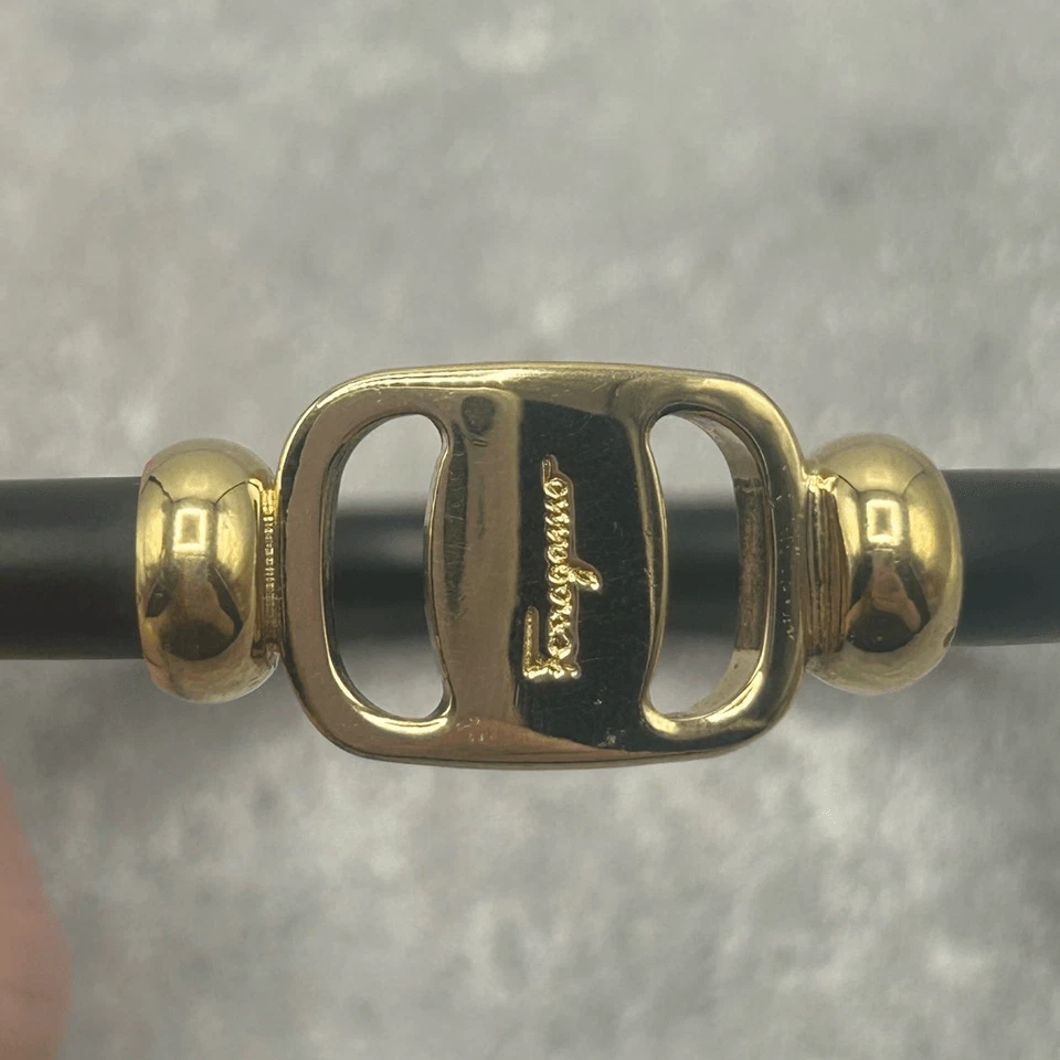 Brazalete de lujo Salvatore Ferragamo madera negra oro hecho en Italia Foto 3 de 4