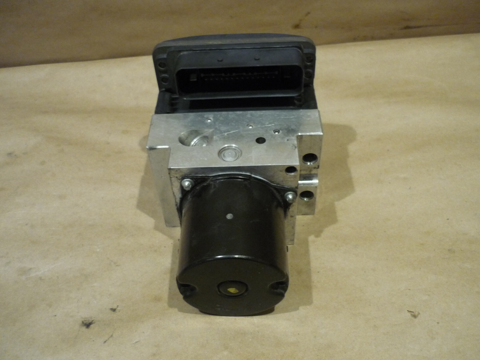 Ferrari California -ABS/ASR Hydruaulic Unit /Pump -P/N 226030