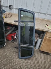 Back Glass Sport Trac Privacy Tint Assembly Fits 01-05 EXPLORER 305052