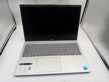 HP Notebook 15-fd0159wm CORE 5 120u Gen NO RAM NO SSD - CRACKED BOOTS TO BIOS