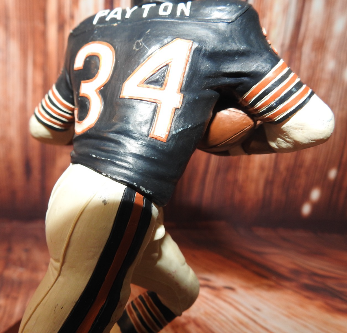 Danbury Mint Chicago Bears Walter Payton Figure * broken fingers