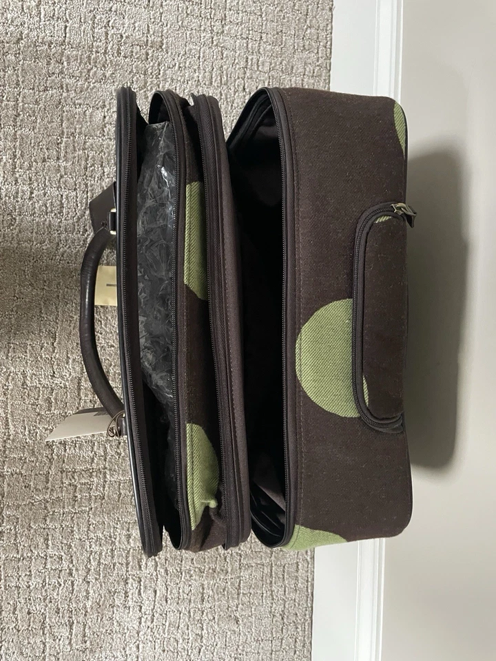 Equipaje de mano móvil Hartmann a lunares con ruedas Foto 4 de 4