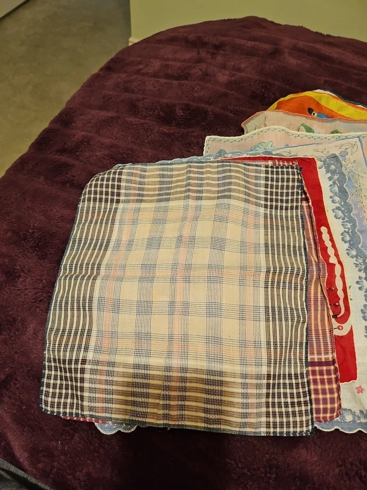 Pañuelos Pañuelos Hombre y Mujer Pack De 15, Uno Muy Mancha VER Foto 4 de 4