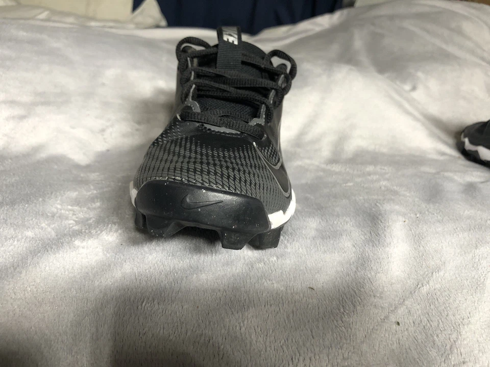 Nike Vapor Edge Shark 3Y-Football Cleats Black/White-FB3306-002 Lightly used  - Image 3 of 4