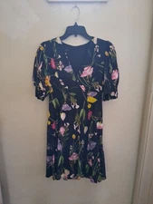TED BAKER LONDON bello vestido Sz.3 100% viscosa detalle en mangas.