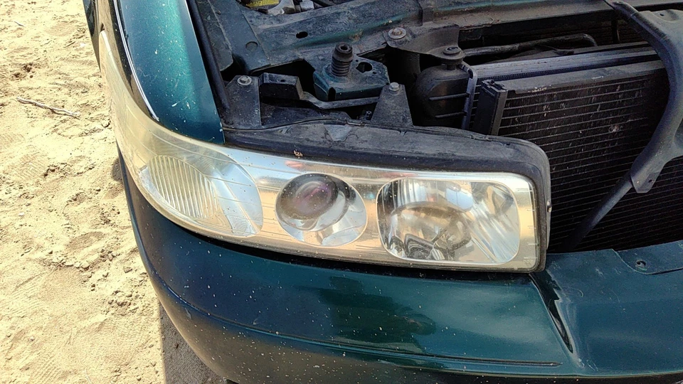 Cadillac Seville 1998-2004 pasajero luz de cabeza derecha OEM lámpara delantera 19208062 Foto 2 de 4