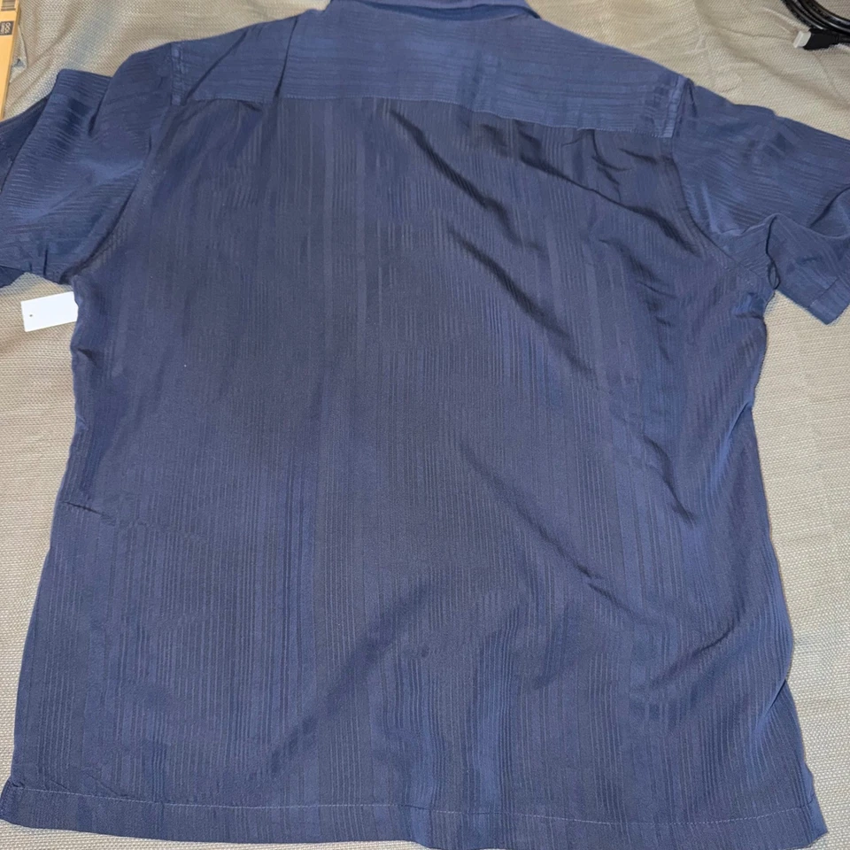 VAN HEUSEN Mens Classic Fit Air Cooling Short Sleeve Button Down Shirt XL - Image 3 of 3