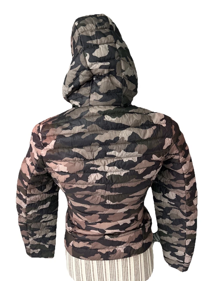 DOUDOUNE LEGERE JOTT FILLE TAILLE 12.14 ANS MODELE CARLA CAMOUFLAGE - Photo 2/4