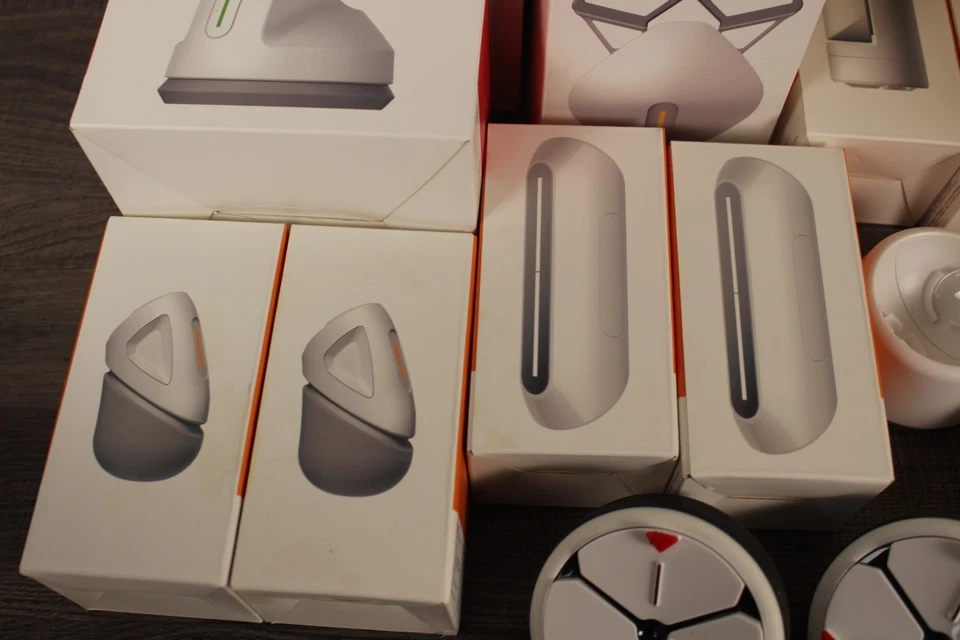 Piece LOT Incomplete KIT Clicbot Maker Kit Robot Keyitech STEAM AI Robot - Image 3 of 4