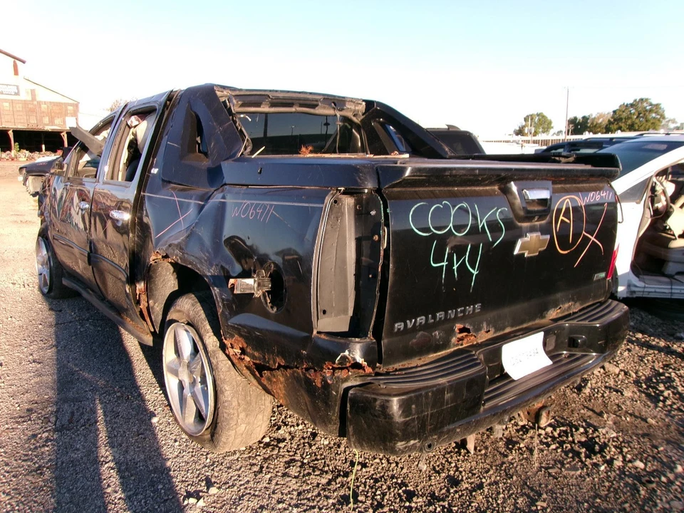 Cilindro maestro de freno usado se adapta a: Chevrolet Avalanche 1500 2011 grado A Foto 3 de 4