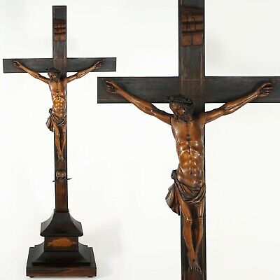 Statues & Figures - Jesus On Cross - Vatican