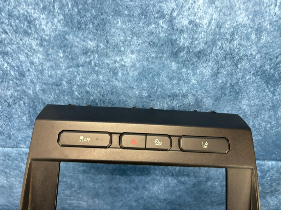 FORD F250 2019-2022 RADIO CLIMATE AUTO CONTROL PANEL FOR 8.0" SCREEN OEM - Image 4 of 4