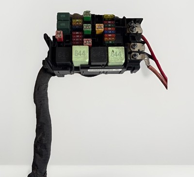 2012-2020 VW PASSAT - Relay / FUSE BOX 5C0937819L OEM