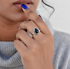 Black Onyx Flower Ring, 925 Sterling Silver, Minimalist Pear Cut Ring for Women