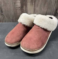 Olukai - KU’I Canoe Women’s Size 9 Sheep Fur Made In Australia - USED