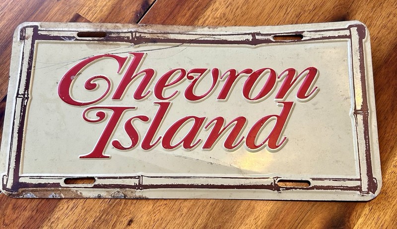 CHEVRON ISLAND METAL EMBOSSED VINTAGE DEALERSHIP AUTO LICENSE PLATE