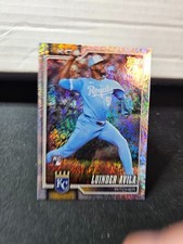 Luinder Avila 2026 Topps Series 1 Sand Glitter #120 Kansas City Royals RC