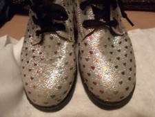 Girls Unbranded Silver "Sparkle and Hearts" Boots size 4