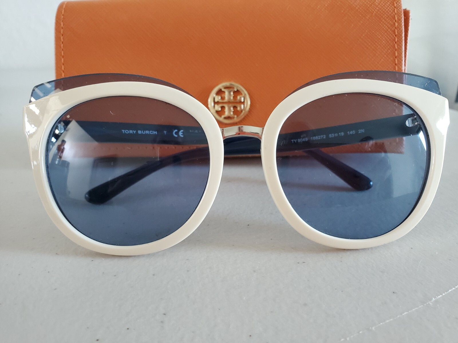 Tory Burch Solid Light Blue TY 9049 166180 Cat Eye 53-19-140 Sunglasses 1398 thumbnail 2