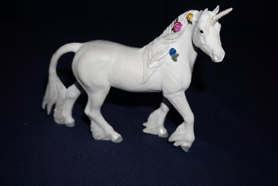 UNICORN GLITTER & FLOWERS 4 INCH HIGH PVC FIGURE SAFARI 2008