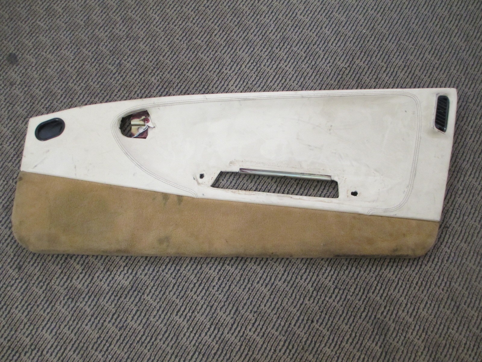 Ferrari 456 RH Door Panel - crema # 60763800