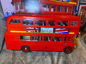 RETIRED LEGO 10258 CREATOR EXPERT LONDON BUS - COMPLETE SET W/ BOX & MANUAL