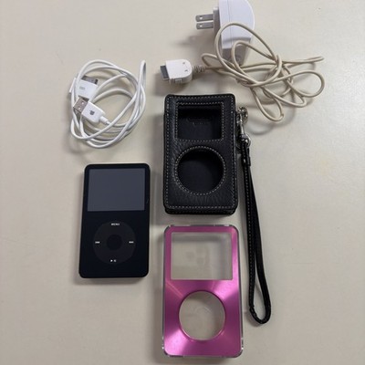 Apple Ipod 5th Gen Video Classic Model A1136 30GB Black Bundled w/ Coach Case