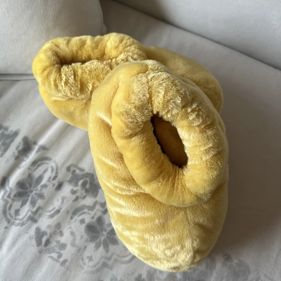 Disneyland Walt Disney World Adult Medium Mickey Mouse Slippers Yellow - Image 4 of 4