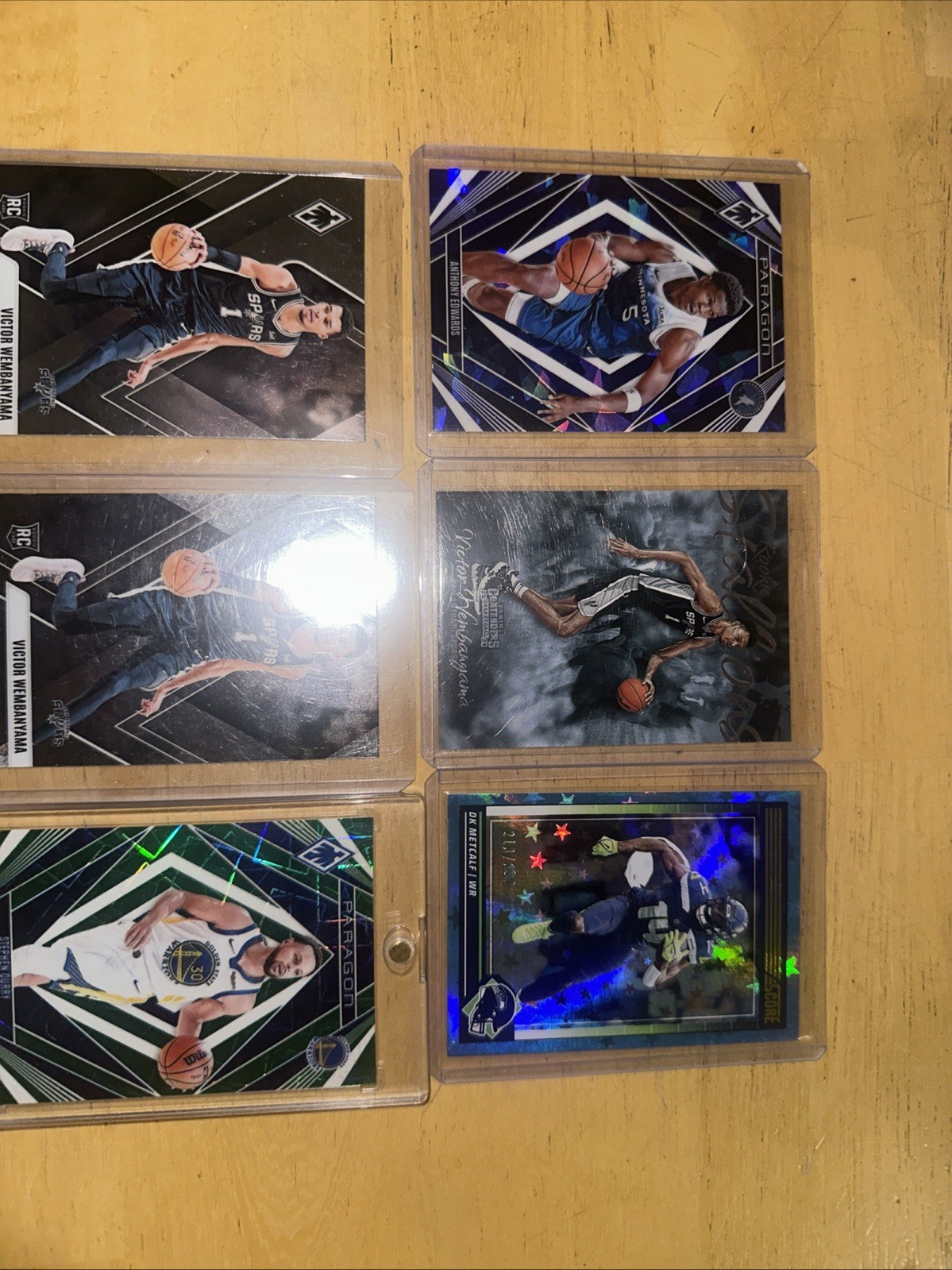 2023-24 Panini Phoenix - Rookies Victor Wembanyama #256 (RC)