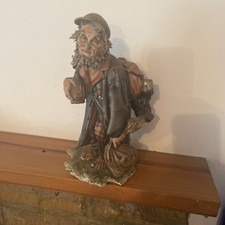 Capodimonte Hobo Tramp 