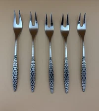 Set 5 Intl Silver Lyon Romanesque Stainless Pickle Cocktail Forks Vintage