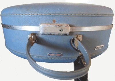 Vintage American Tourister 20 Inch Round Blue Tri-Taper