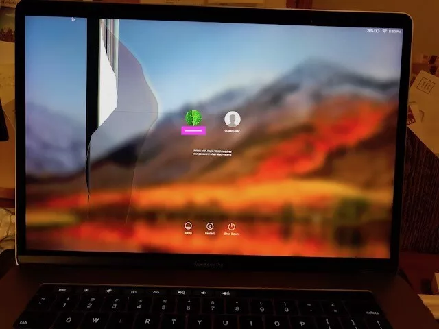 2016 MacBook Pro 15-inch, Touch-Bar, 2.6 GHZ Quad-Core Intel i7