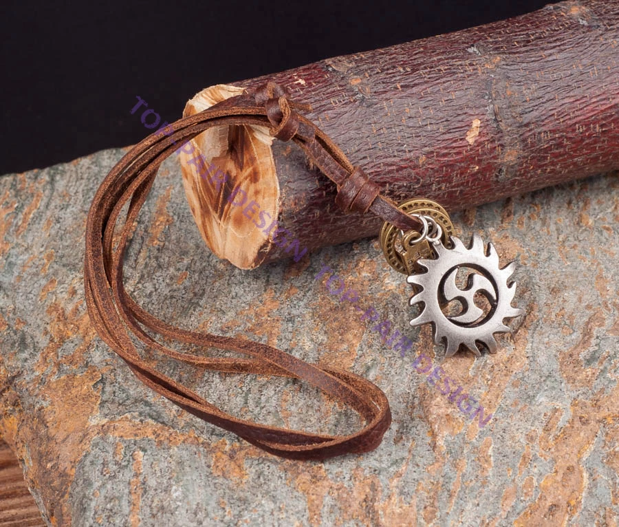 Gargantilla ajustable Hiphop Rock Fire Sol colgante de cuero genuino para hombre Foto 4 de 4