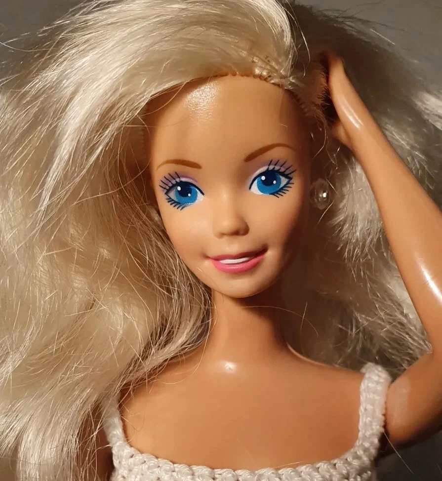 Barbie navideña 1987 outlet