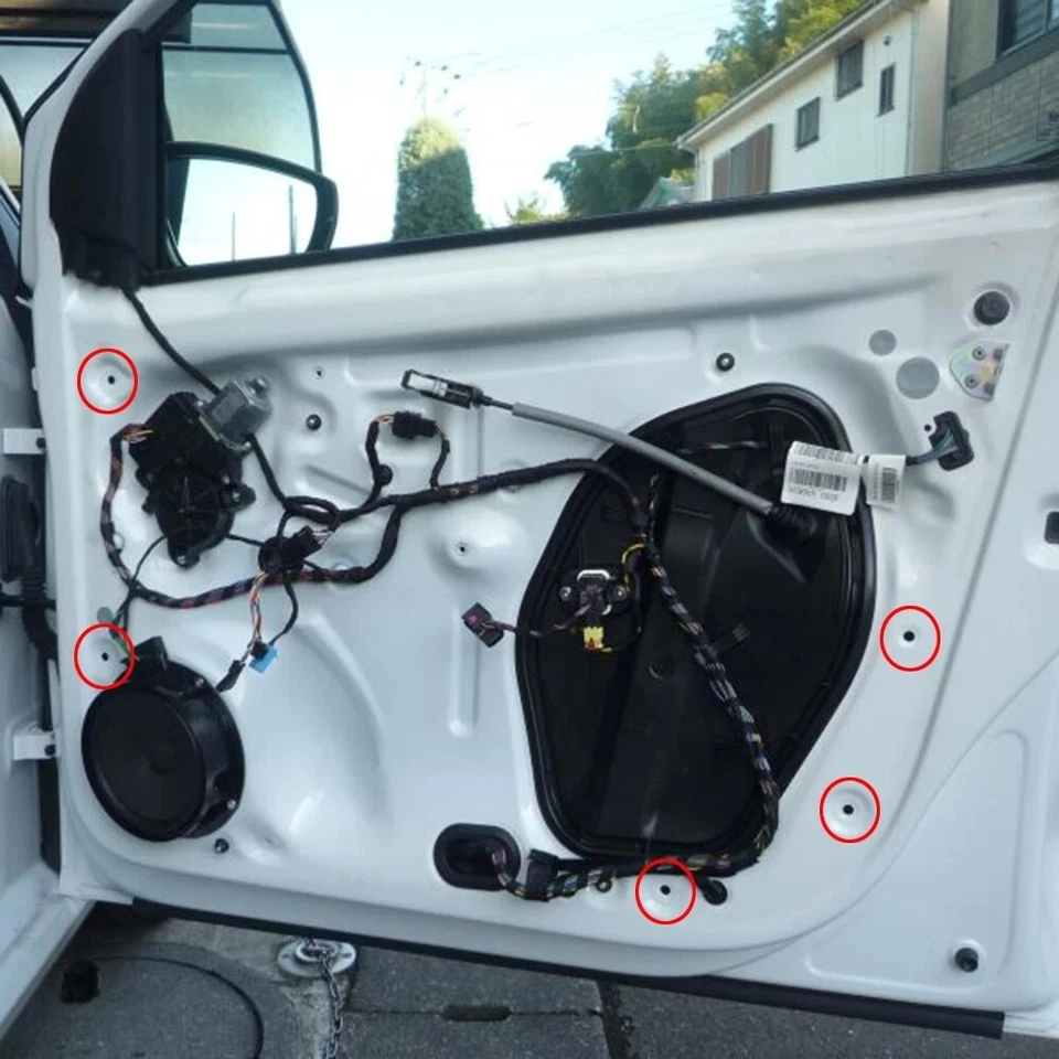 40 PIEZAS Se Adapta a Audi Volkswagen Clips para Tarjetas de Puerta Montaje en Panel Tornillos de Sujetador Foto 2 de 4