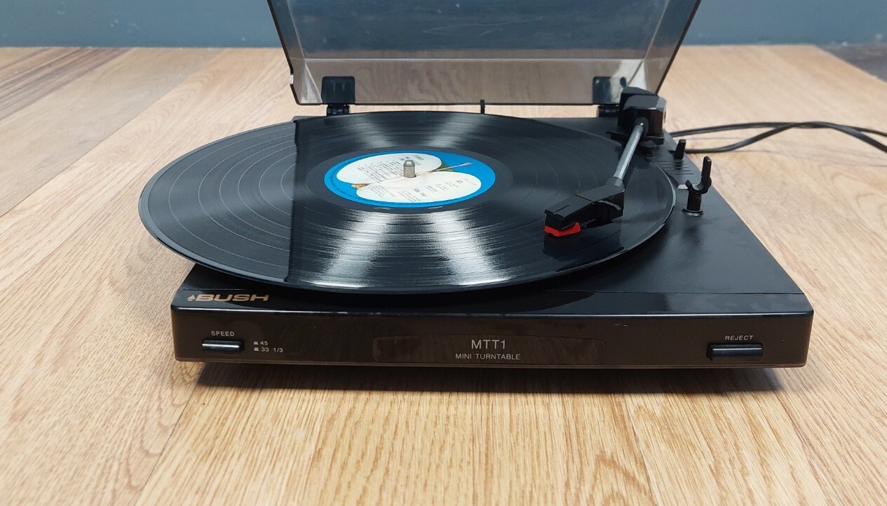 BUSH MTT1 RECORD PLAYER BRAND NEW STYLUS / A+ EXCELLENT WORKING