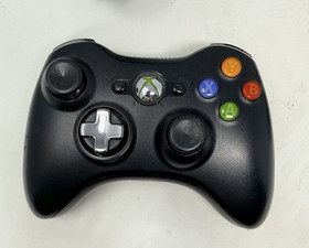 Microsoft Xbox 360 S Slim 250GB Console Bundle w/ 1 Controllers & 23 Games Lot