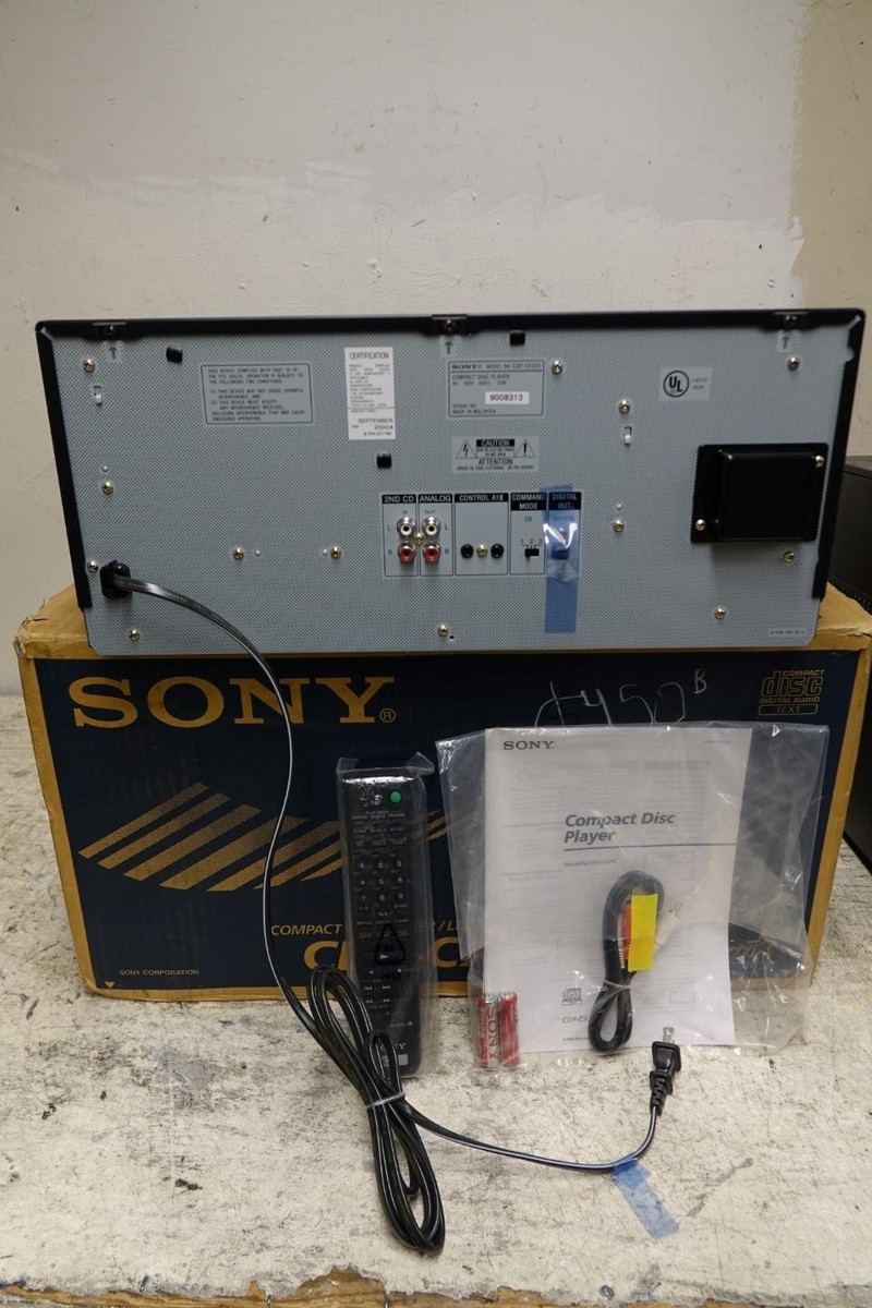 Sony CDP-CX355 300 Disc CD Player with remote,keyboard,cables and