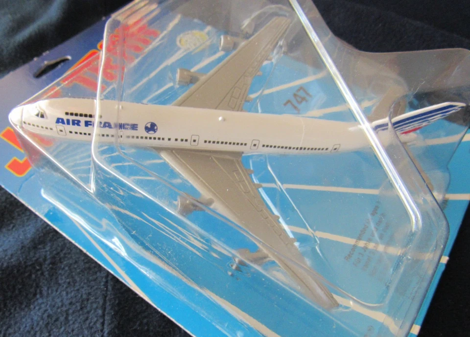 VINTAGE ERTL JET TRAN DIE CAST 747 AIR FRANCE MODEL, NEW IN PACKAGE - Image 3 of 3