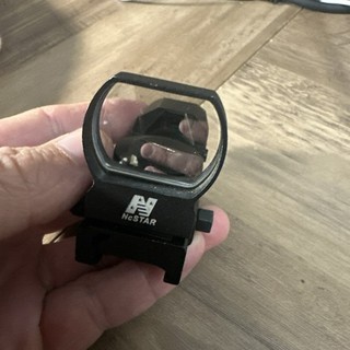 NcSTAR Reflex Red Dot Sight – Quick Release Picatinny Mount – Works