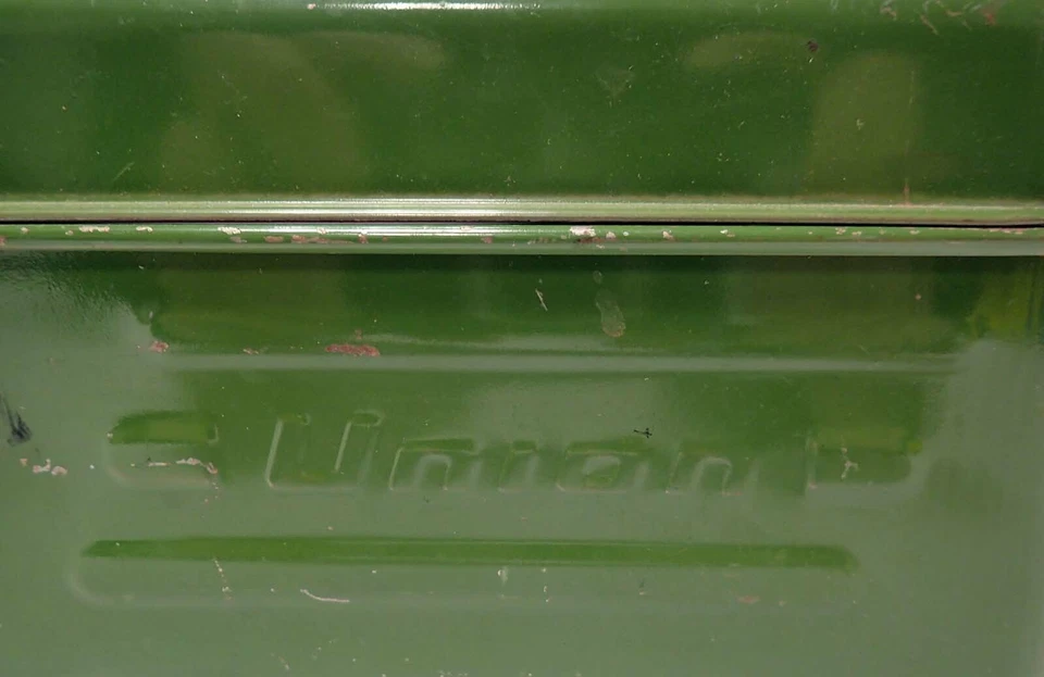 VINTAGE UNION GREEN TOOL BOX 13.5 X 7.25 X 4 IN - Image 3 of 4