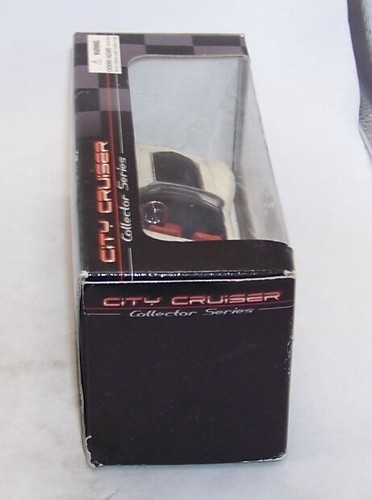 1:43 NOVELTY NEW RAY CITY CRUISER 1969 CHEVROLET CORVETTE CONVERTIBLE WHITE NIB - Picture 6 of 6