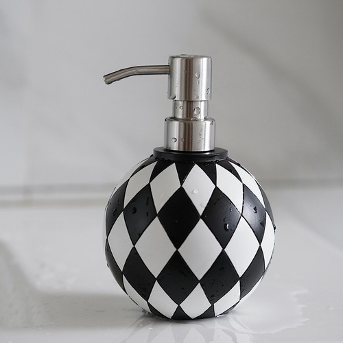 Soap Dispenser Pump Bottle Modern Checkerboard Bathroom Liquid Soap Dispenser - Picture 4 of 11