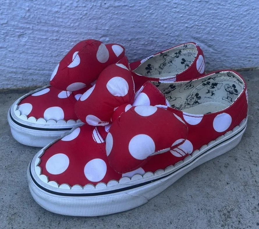Minnie mouse top vans womens